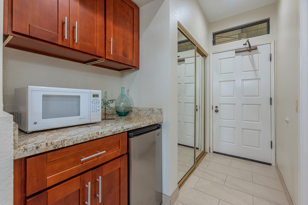 Mini fridge and microwave add convenience right at your room