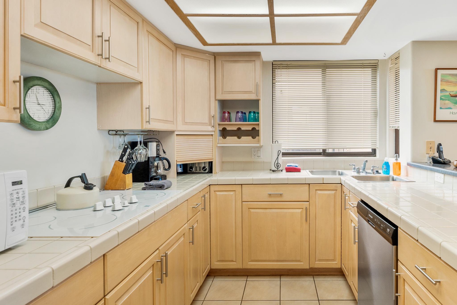 Cook, prep, and gather in this airy Waikoloa kitchen