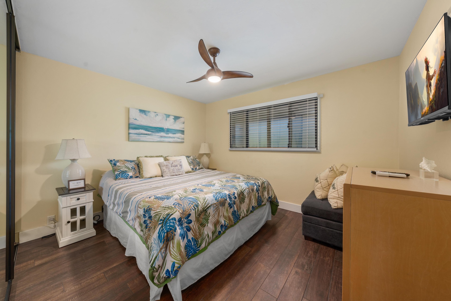 Private guest room with a comfortable King bed