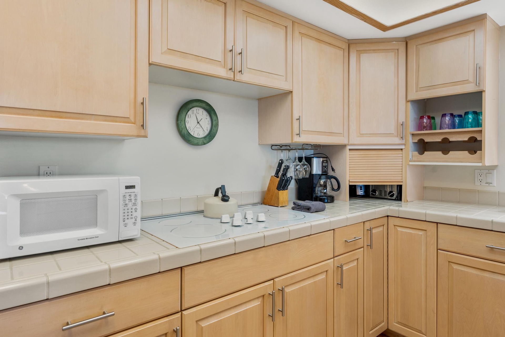 Bright island kitchen stocked for easy meals and beach-day snacks