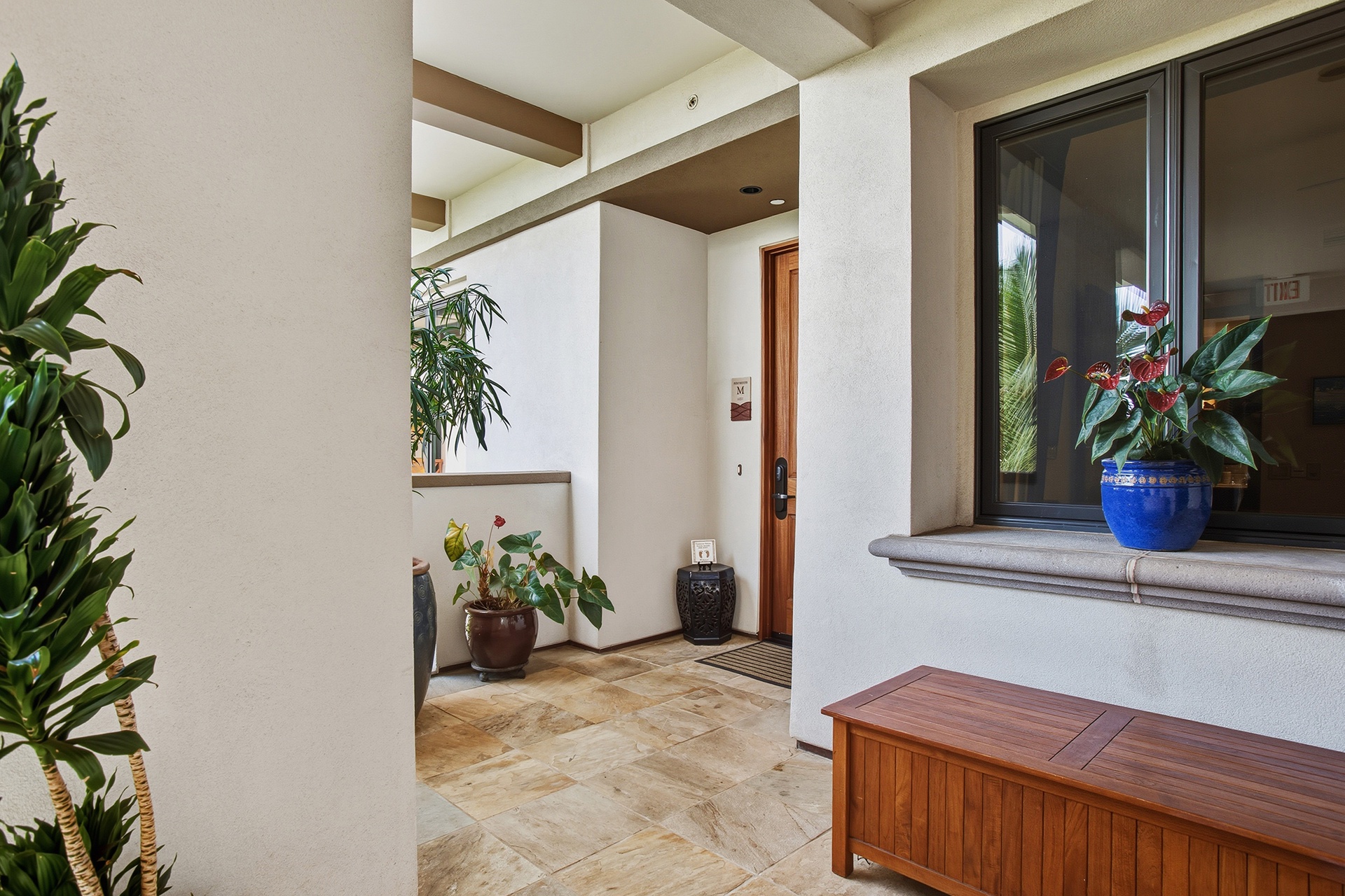 Begin your Maui getaway with effortless entry