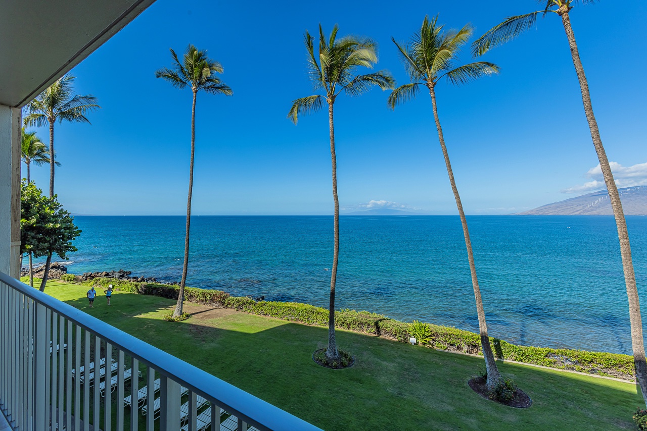 Relax and unwind with views of the sparkling Pacific