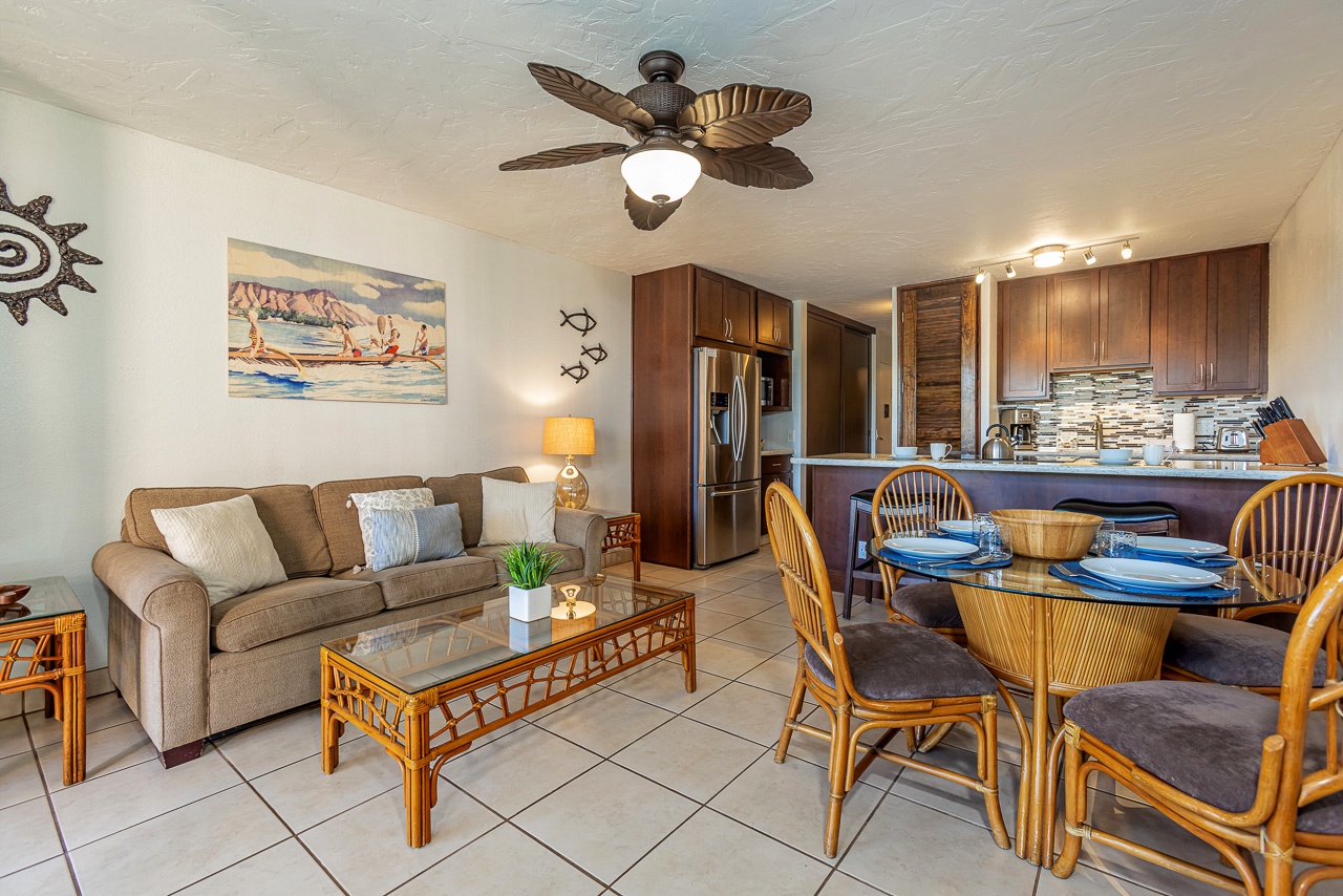 Comfortable living space made for Maui downtime