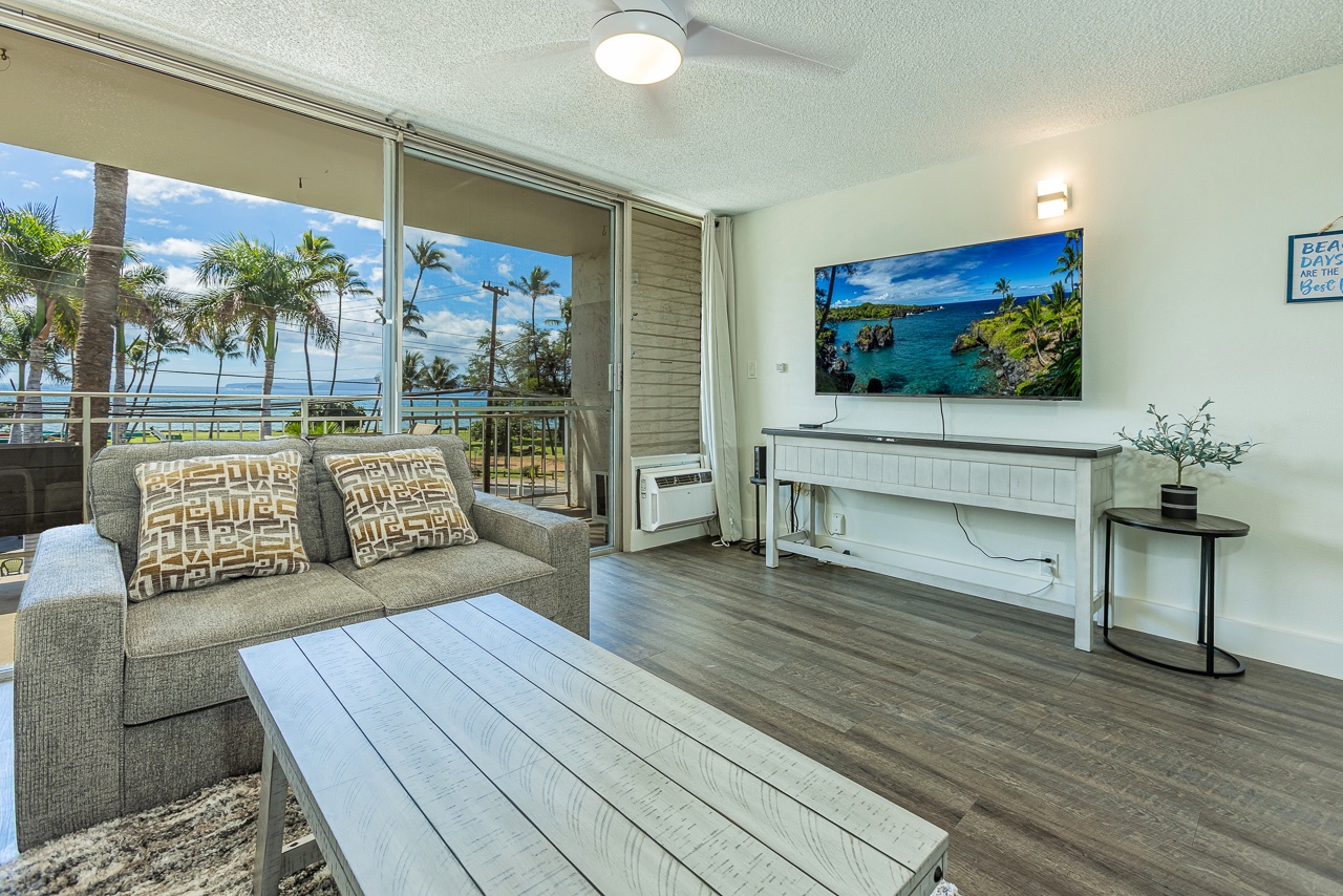 Smart TV, AC, and tropical vibes from your cozy Maui retreat