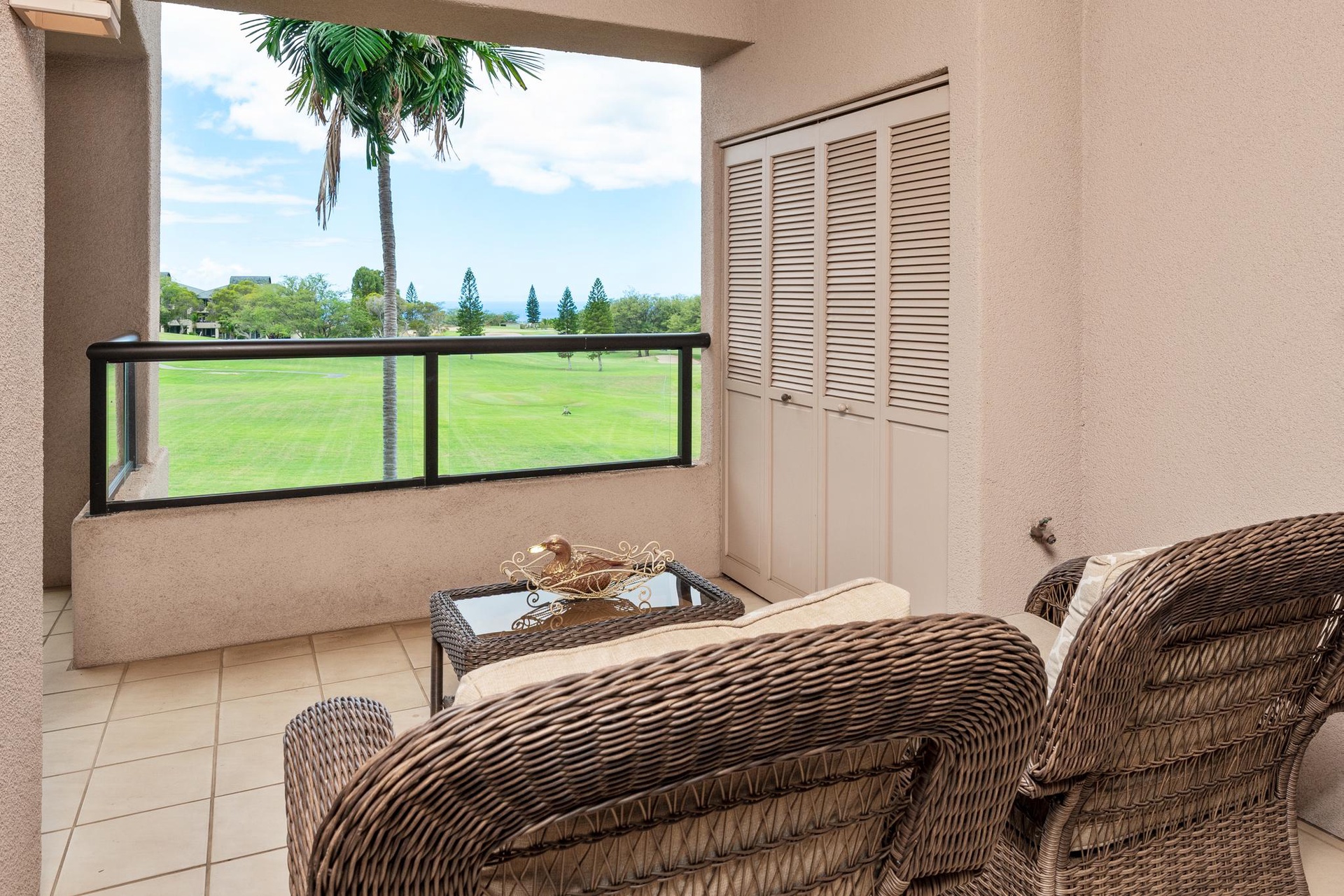 Coffee in the morning or watching sunset, we got you covered.