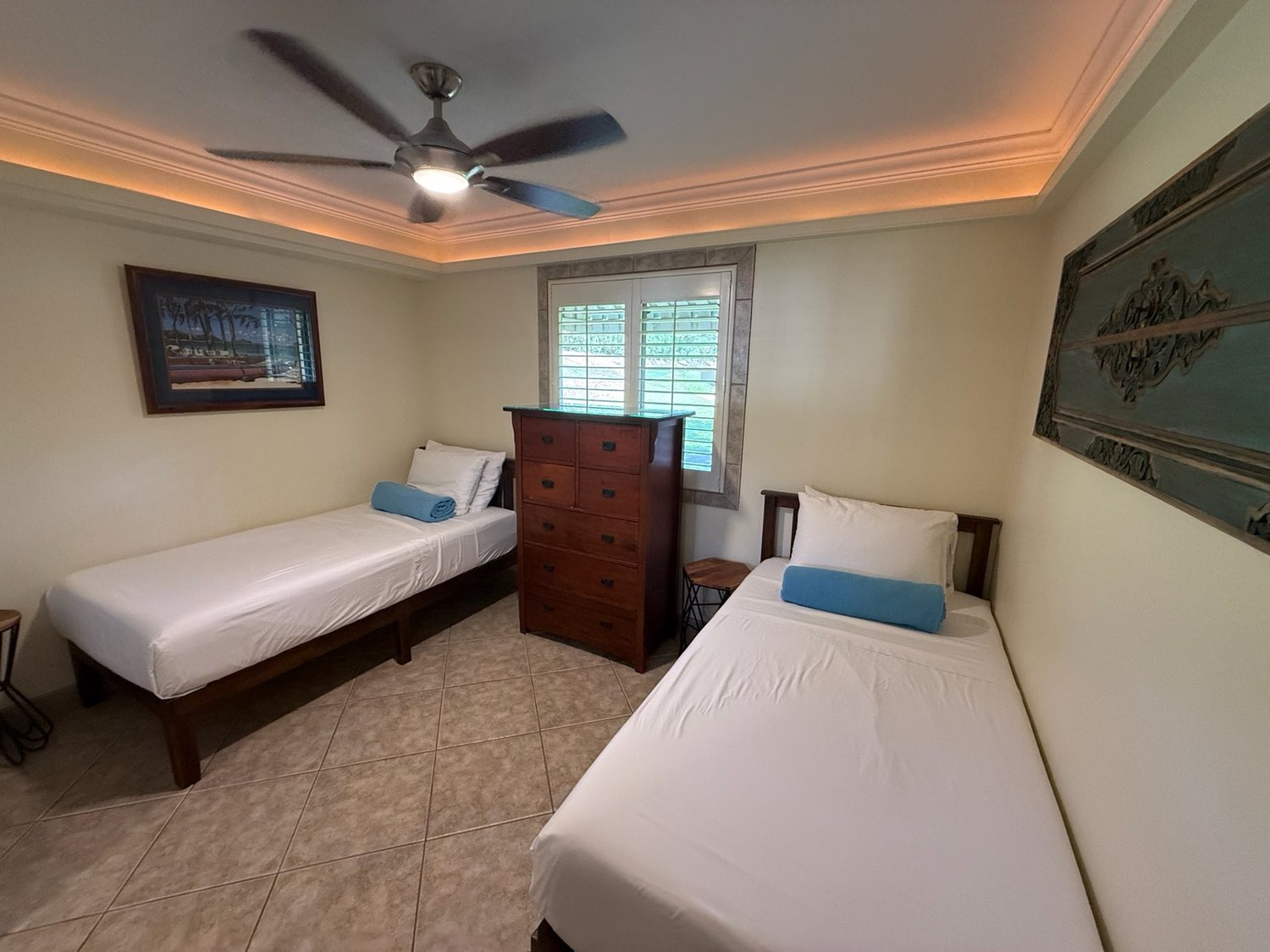 New and comfy twin beds in guest bedroom