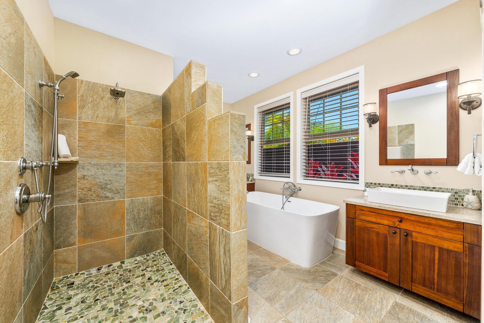 Tranquil ensuite designed for comfort and island vibes