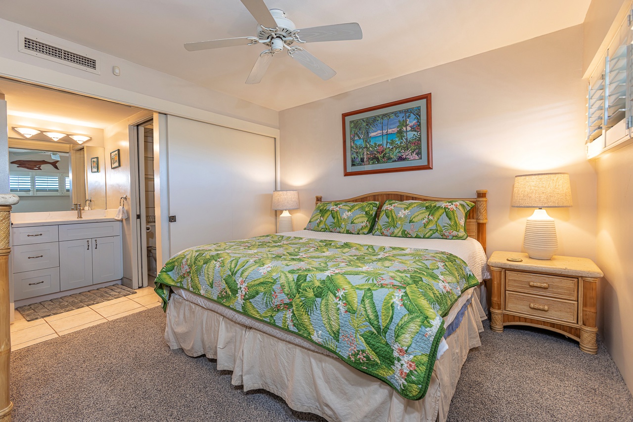 Bedroom with en suite and easy island comfort
