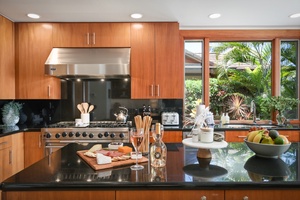 Prepare meals, bring in a private chef, and enjoy world renowned Hualalai Resort’s fine dining.