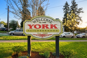 Explore Bellingham from the heart of the historic and walkable York neighborhood.