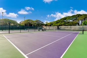 Guests at Papakea B-105 can enjoy on-site tennis with island breezes.