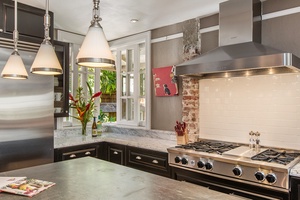 Chef's dream kitchen includes top-of-the-line appliances!