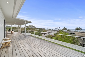 The large lanai offers breathtaking scenic views for ultimate relaxation.