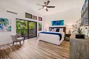 Relax in Kapalua Ridge 1421’s primary suite with king bed, private lanai, and garden views.