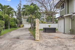 Hot Tub in the backyard is a great addition to this lovely cottage