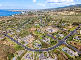 Sweeping view of the neighborhood’s beauty and its proximity to the ocean.