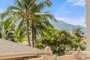 Get lost in the lush palms and garden views surrounding Honua Kai Konea 230’s tropical escape.