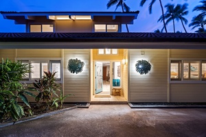 A warm, welcoming entry sets the tone for relaxed island evenings.