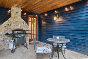 A second outdoor sitting area offers a quiet spot for morning coffee or evening conversations under the stars.