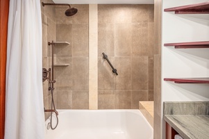 Bathtub / Shower Combo