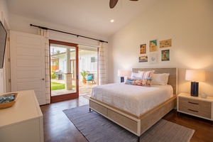 Guest Bedroom with Lanai Doors