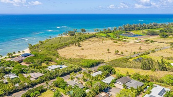 Golden hour over the lush North Shore landscape—nature’s beauty, right outside your door.