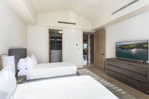 The upper level bedroom can be set up with twin beds upon request.