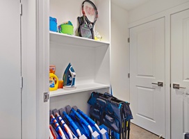 Kaanapali Shores 702’s beach gear closet preps you for Maui fun in the sun.