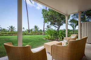 Lanai seating off bonus room.