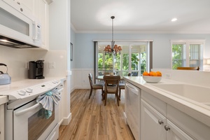 Cook with ease in a full kitchen stocked with everything you need for island-inspired meals.