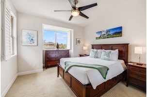 Guest suite with queen size bed and ensuite bathroom