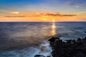 Capture unforgettable evenings as the sun dips below the horizon.
