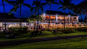 Visit Monkeypod KitchenL Farm-to-table eatery & bar for Hawaiian food, beer & cocktails, served in a casual space.