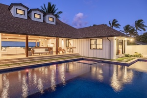 Pool lanikai twilight view