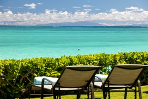 Get a front row seat of the beautiful oceans of Lanikai Beach