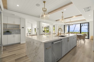 High-end finishes and open layout create a kitchen designed for both function and luxury.