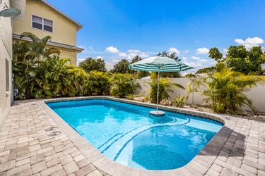 Pelican Place