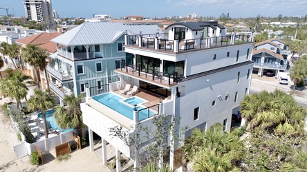 Siesta Beachfront Paradise