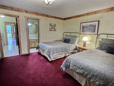 Two Queen Bedroom with Ensuite Bath