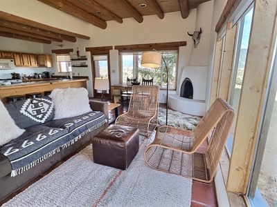 Livingroom with Kitchen and Dining Area in an Open Concept