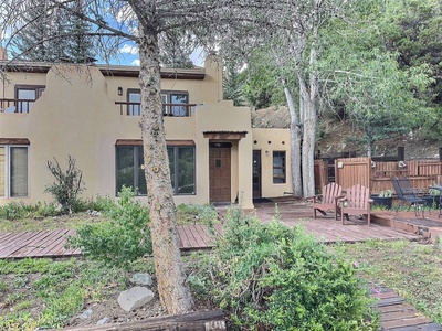 View of the front of the property from outside in front of the sun deck