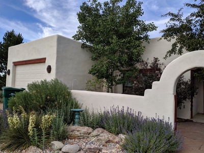 Home Exterior Courtyard Entry