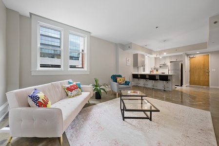 43 W Long St #2K