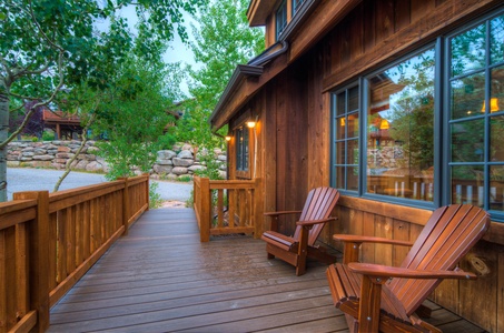 Deck from hot tub