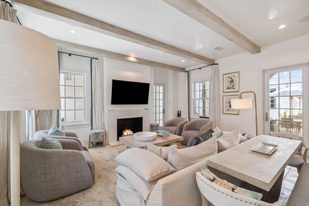 Array_103NorthCharlesSt-9