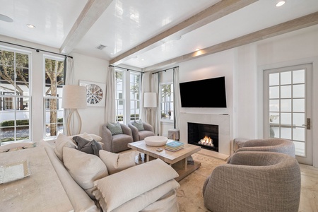 Array_103NorthCharlesSt-8