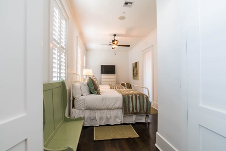 Alys-Beach-Florida-A8-62-Seven-Wells-Court-Rental Home (29)