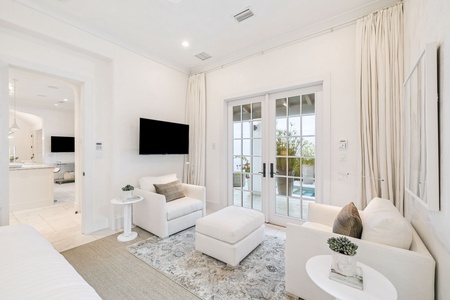 Array_45NCharlesSt-31