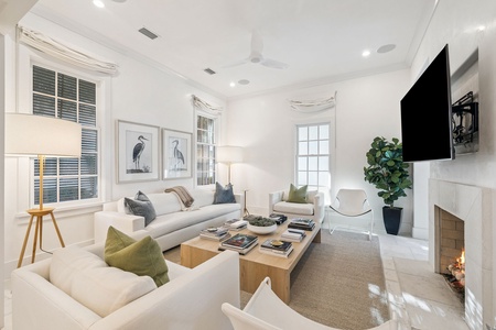 Array_45NCharlesSt-35