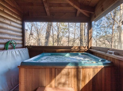 Covered Hut Tub With Views